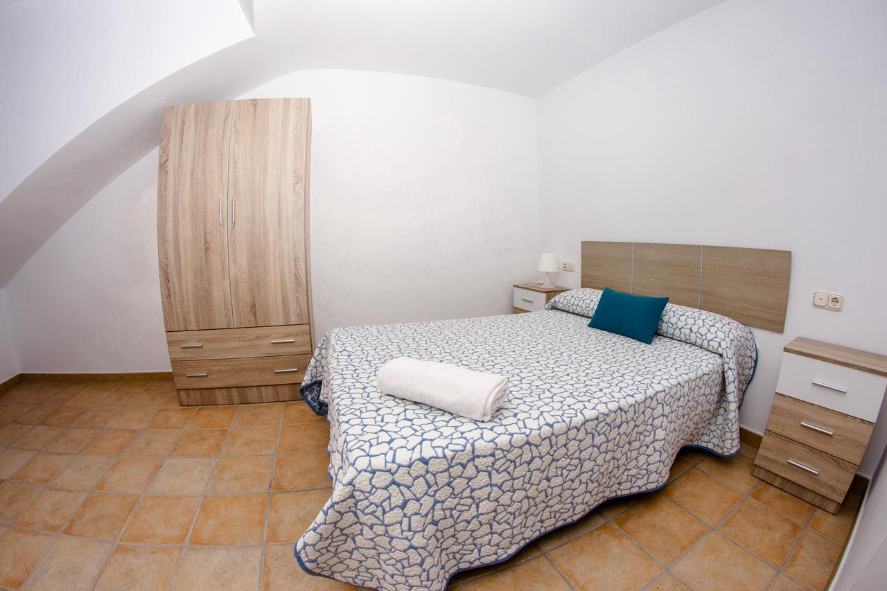 Apartamento Los Arcos อะโลรา ภายนอก รูปภาพ