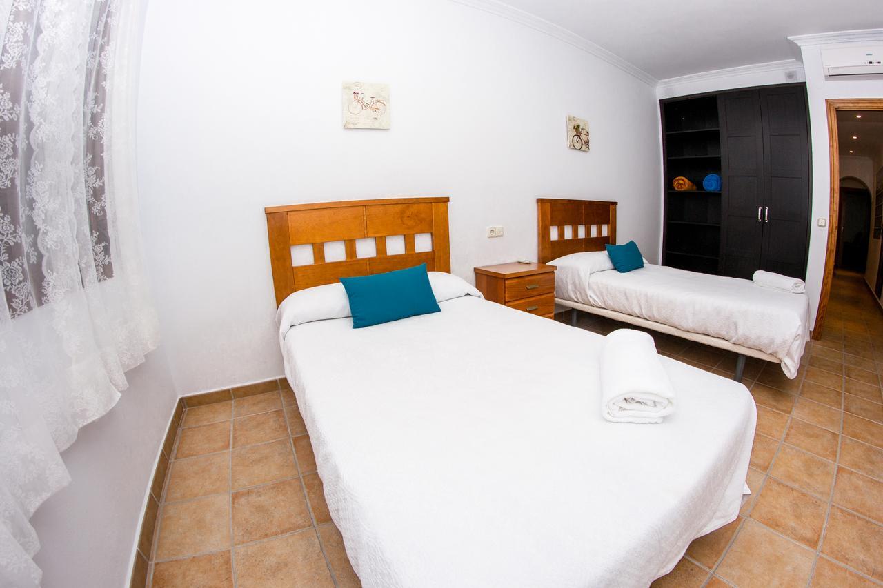 Apartamento Los Arcos อะโลรา ภายนอก รูปภาพ